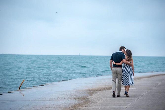 Private Photo Session with a Local Photographer in Milwaukee - What the Experience Looks Like