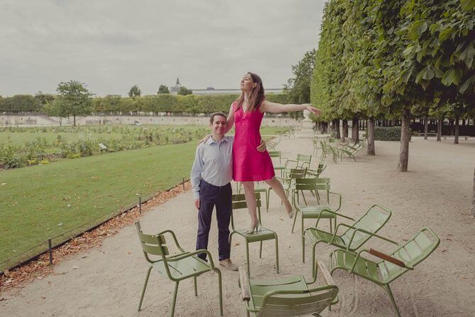 Private Photo Session with a Local Photographer in Versailles - Why This Photoshoot Works Well for Different Travelers