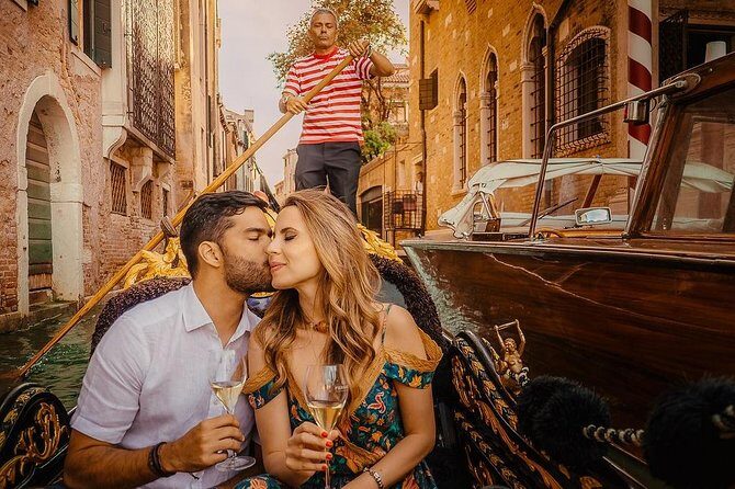 Private Photo Shoot in Venice with Gondola Ride - FAQ