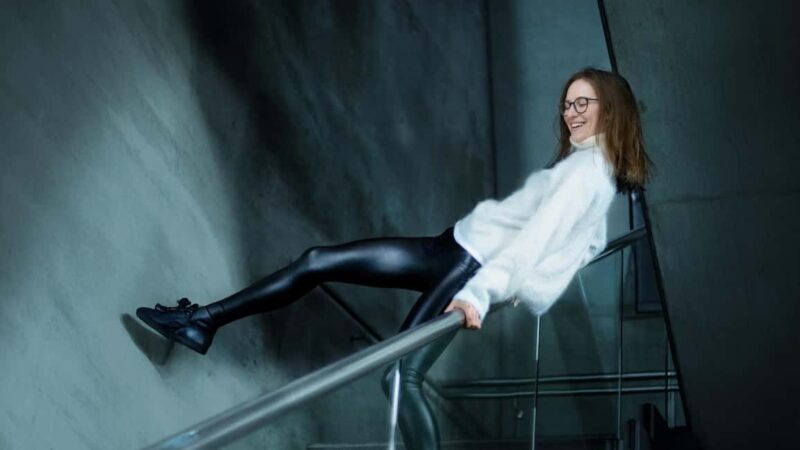 Private photo tour in Cologne top spots & professional portraits - Analyzing the Price and Value