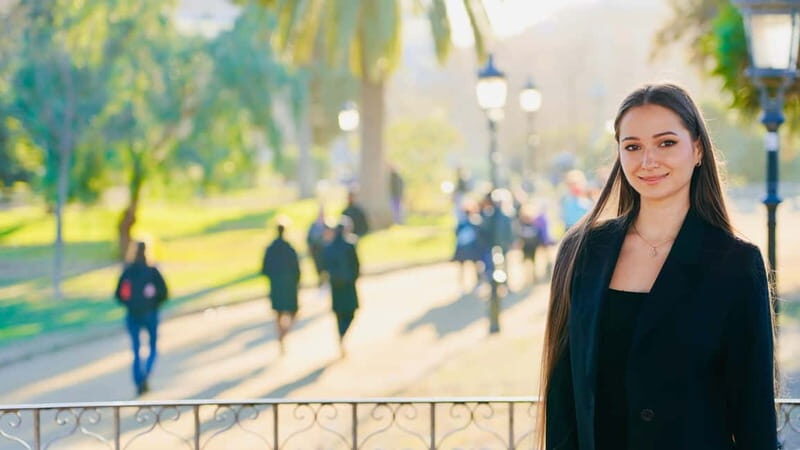 Private Photo Tour in the Old Heart of Barcelona - Exploring the Tour Itself: A Deep Dive