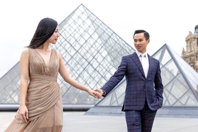 Private Photoshoot at the Louvre area in Paris - Price & Value