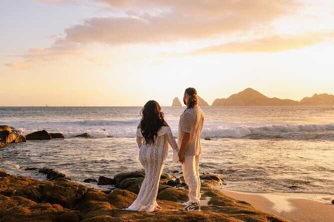 Private Photoshoot for Couples in Playa Los Cabos - Who Will Love This Experience?