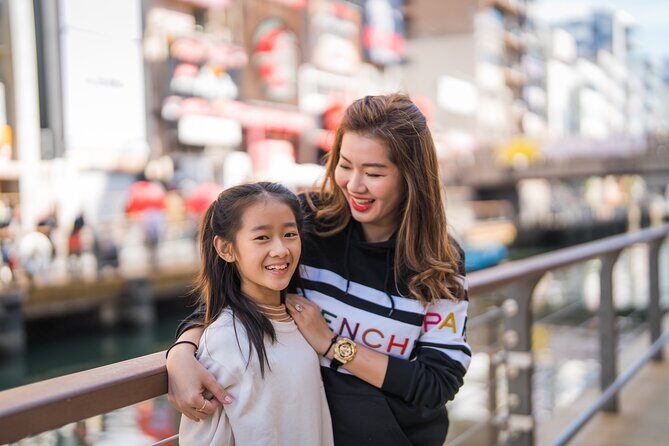 Private Photoshoot in Osaka with a Professional Photographer - Who Should Consider This Tour?