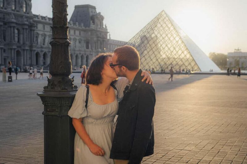 Private Photoshoot Louvre Museum Exterior - Who Should Book This?