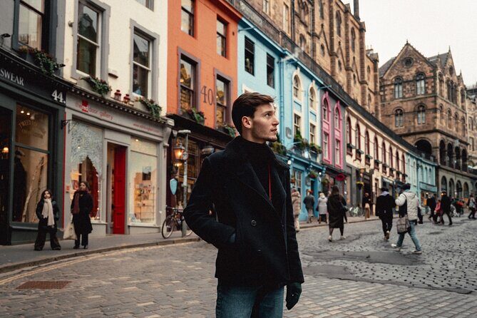 Private Photoshoot with Views of World Famous Edinburgh Castle - The Sum Up