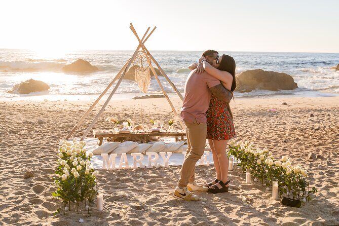 Private Picnic Marriage Proposal by the Sea - Who Will Love This Experience?