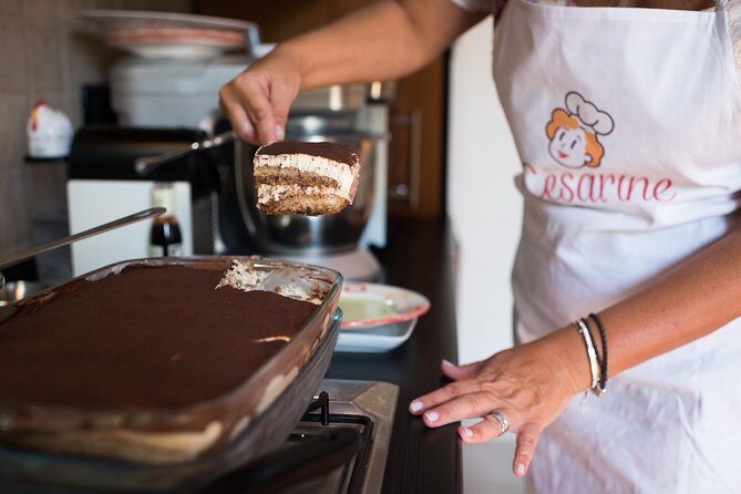 Private Pizza & Tiramisu Masterclass at a Cesarina's home with tasting in Matera - Key Points