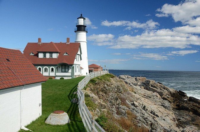 Private Portland Lighthouses and Kennebunkport Tour - 12 Pax - The Sum Up