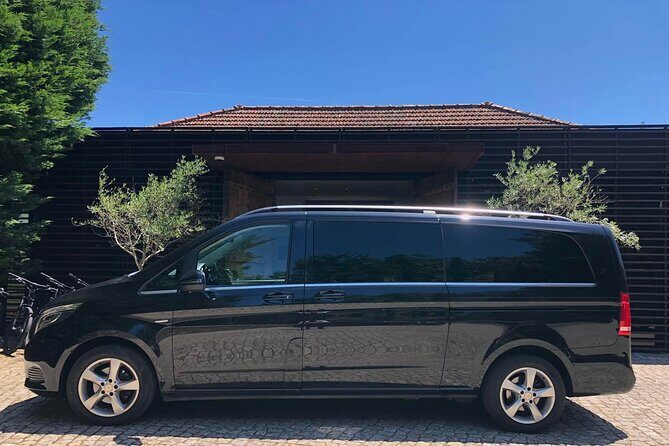 Private Porto Airport and Hotel Transfer - A Closer Look at the Experience
