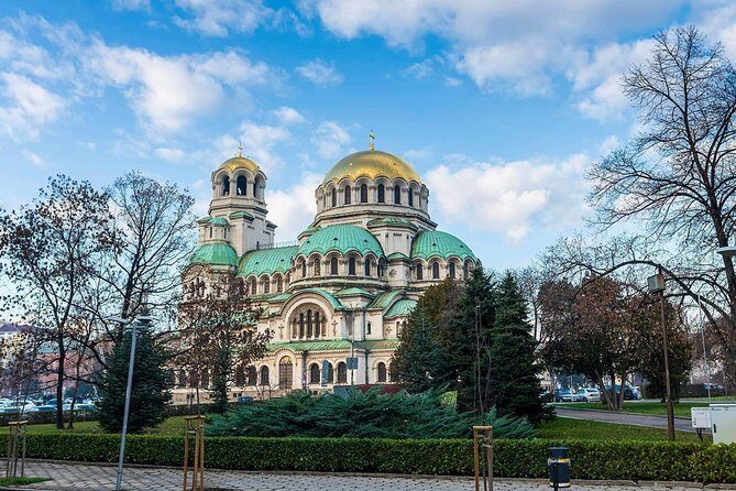 Private Premium One-way Transfer Sofia Airport to Hotel or back - Who Should Consider This Service?