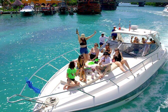 Private Premium Yacht 46FT Rental in Cancún - Who Should Consider This Tour?
