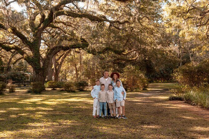 Private Professional Holiday Photoshoot in Charlotte - Practicalities and Booking