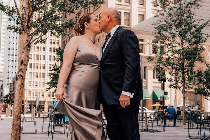 Private Professional Holiday Photoshoot in Seattle - An In-Depth Look at the Private Photoshoot Experience in Seattle