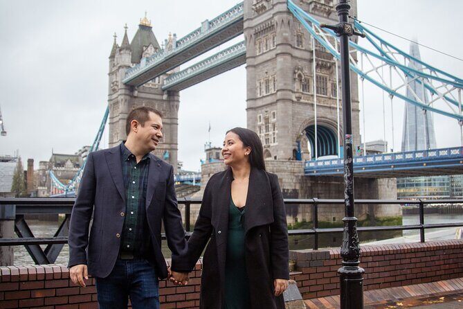 Private Professional Photoshoot Outside Tower Bridge in London - Exploring the Private Professional Photoshoot Outside Tower Bridge in London