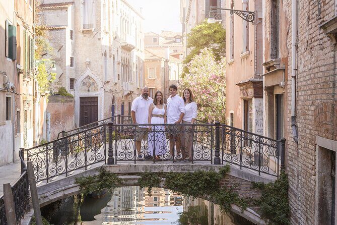 Private Professional Photoshoot Tour in Venice - The Practical Side: Booking and Logistics