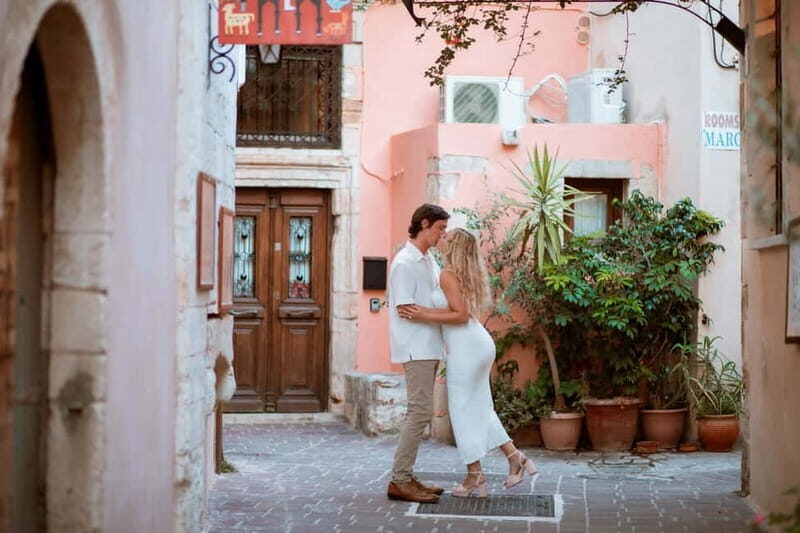 Private Professional Vacation Photoshoot in Chania - Key Points