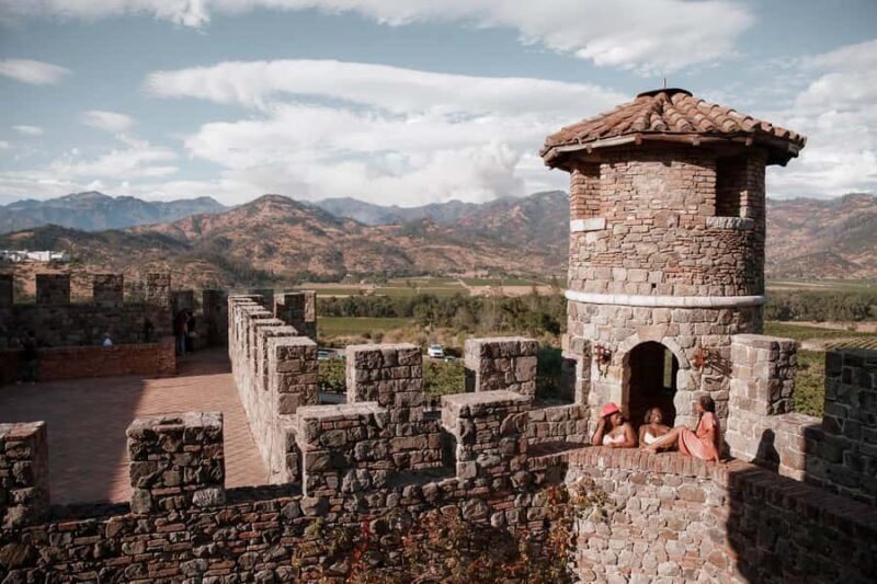 Private Professional Vacation Photoshoot in Sonoma - Key Points