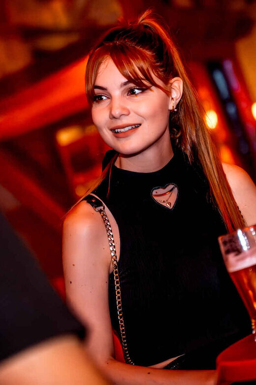 Private Pub Crawl Budapest With VIP Entry - Is This Tour Worth the Price?