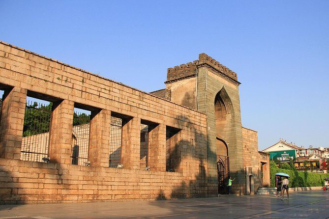 Private Quanzhou City Highlights Sightseeing Day Trip from Xiamen - Exploring Quanzhou in a Day: What to Expect