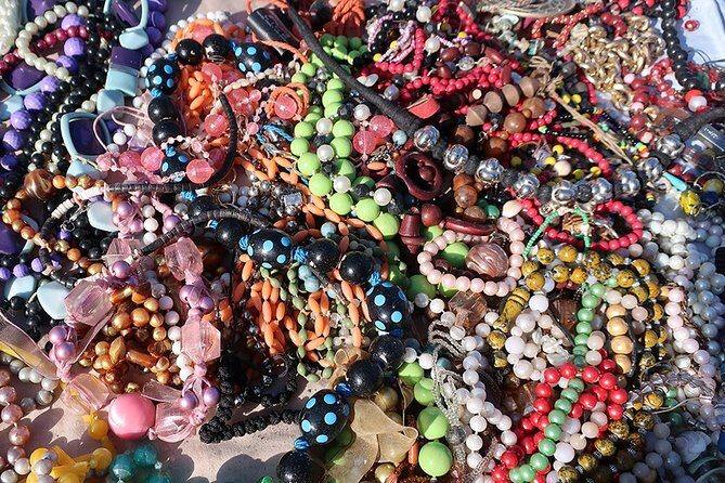 Private-Red Patrol Bucharest Flea Market Tour with a Romanian car - Final Words