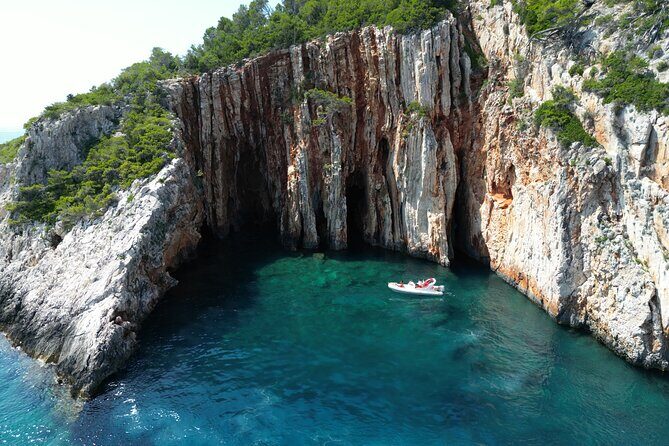 Private Red Rocks and Pakleni Islands beach hopping speedboat tour - The Sum Up: Why This Tour Could Be Your Perfect Croatian Escape