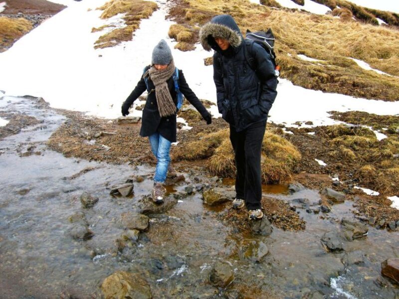 Private Reykjadalur Hike & Hot River Geothermal Tour - Key Points