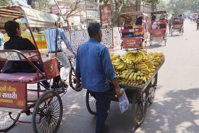 Private Rickshaw Tour of Old Delhi Heritage with Food Tasting - Naughara: The Hidden Lane of Nine Mansions