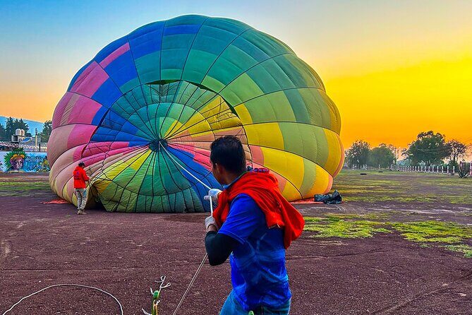 Private Romantic Balloon Flight over Teotihuacan for Couples - The Sum Up