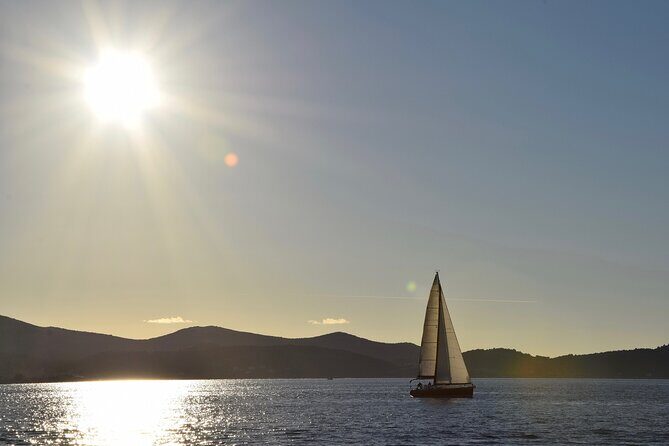 PRIVATE Romantic Sunset Boat Tour Zadar with Local Wine 1,5h - Frequently Asked Questions