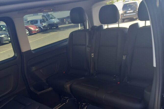 Private round trip transfer from/to Paris airports - Who Should Consider This Transfer?