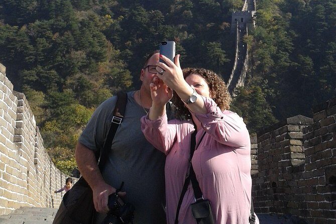 Private Round Trip Transfer Service To Mutianyu Great Wall - The Journey to the Mutianyu Great Wall