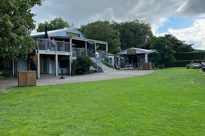 Private Round Trip Transport To Hobbiton From Auckland - FAQ