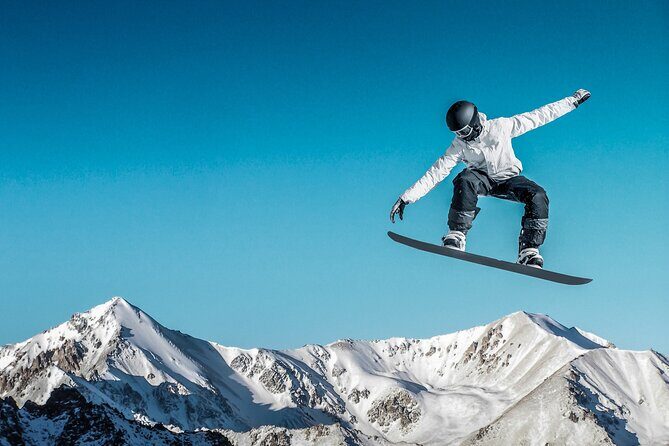 Private Round Trip Vancouver Airport (YVR) Transfer to/from Whistler - What You Can Expect on the Journey