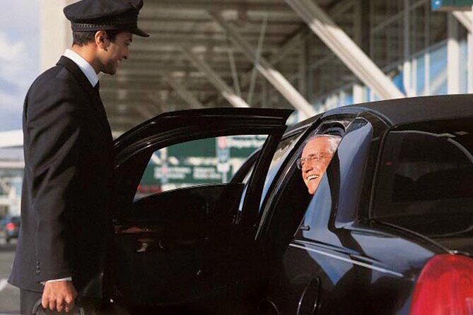 Private Round Trip Vancouver Airport (YVR) Transfer to/from Whistler - Who Is This Service Best For?