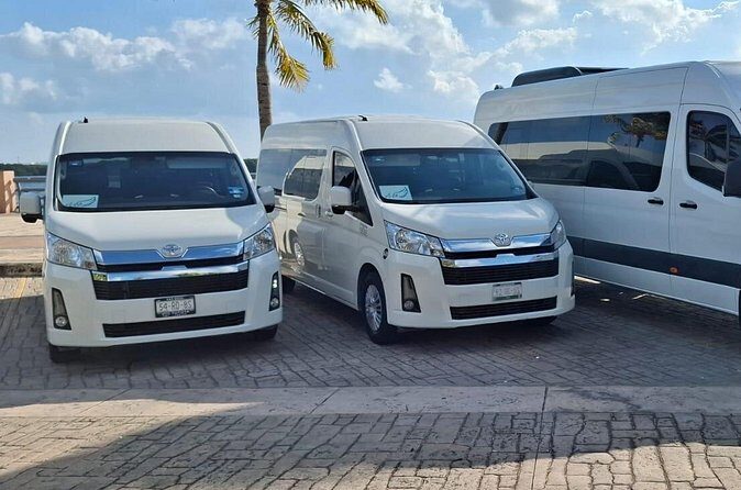 Private Roundtrip Transfer from Cancun Airport up PlayadelCarmen - Timing and Flexibility