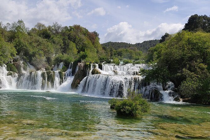 Private Roundtrip Transfer from Zadar to Krka National Park - A Deep Dive Into the Private Transfer Experience