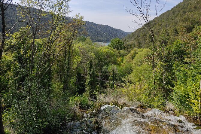 Private Roundtrip Transfer from Zadar to Krka National Park - FAQ