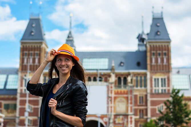 Private Roundtrip Transfer Schiphol Airport to Amsterdam - The Vehicles and Comfort