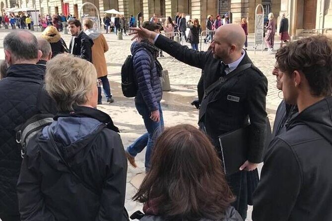 Private Royal Mile walking tour - Discover the history of our most famous street - Who Should Book This Tour?