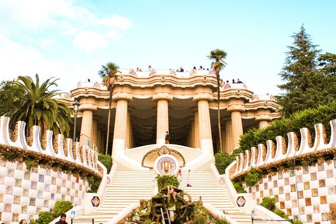 Private Sagrada Familia and Park Guell tour with Pickup - Exploring Park Güell with a Local Guide