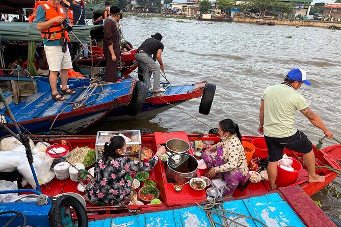 Private Saigon Ultimate Street Food and Sightseeing By Motorbike - Is This Tour Right for You?