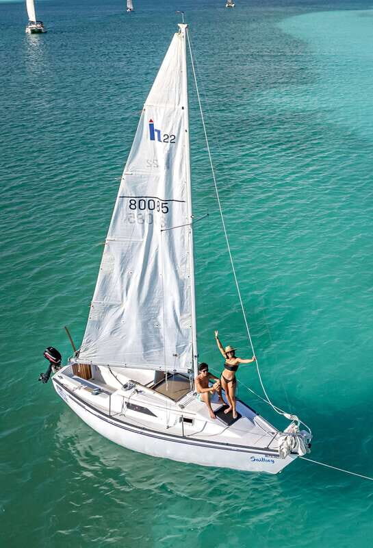 Private sailboat tour across the Bacalar seven colors lagoon - Who should consider this tour?