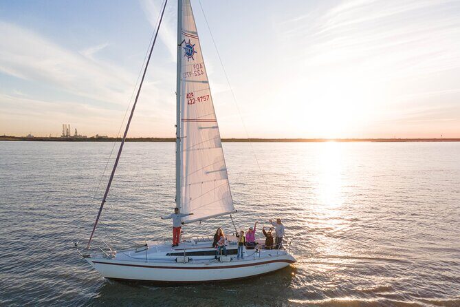Private Sailing Charter and Guided Tour - Key Points