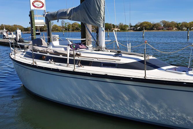 Private sailing trips around Fishers island from New London, CT - FAQs About Private Sailing Trips Around Fishers Island