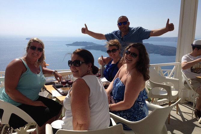 Private Santorini Full-Day Guided Sightseeing Tour - A Detailed Look at the Itinerary