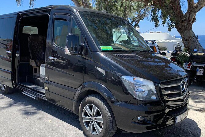 Private Santorini Half Day Highlights 4-Hour Tour & Native Driver - FAQ