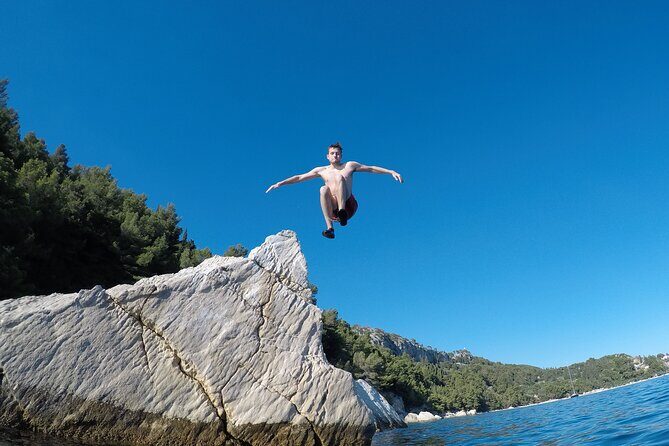 Private Sea Kayaking & Snorkeling Tour in Split - Who Should Consider This Tour?