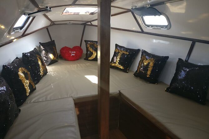 Private Sea Sailing at Gateway of India - The Sum Up