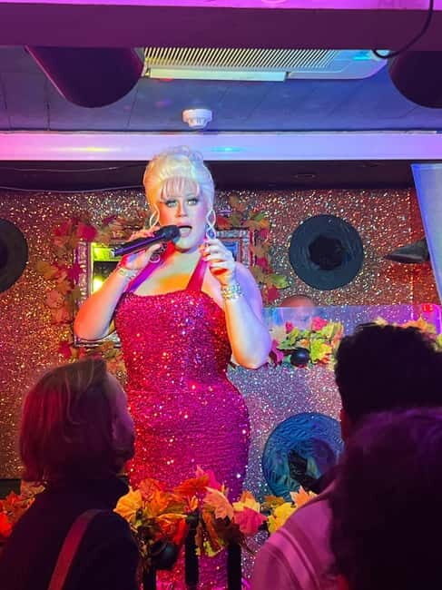 Private Secret Gay Bar Hopping Tour in Soho - Authentic Experiences and Guide Expertise